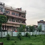 Ganga Paying Guest House